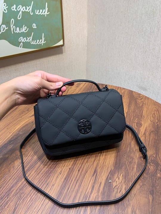 Tory Burch Wila Crossbody Bag