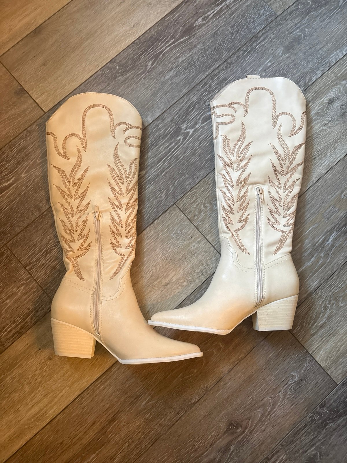 Oasis Society cowboy boots