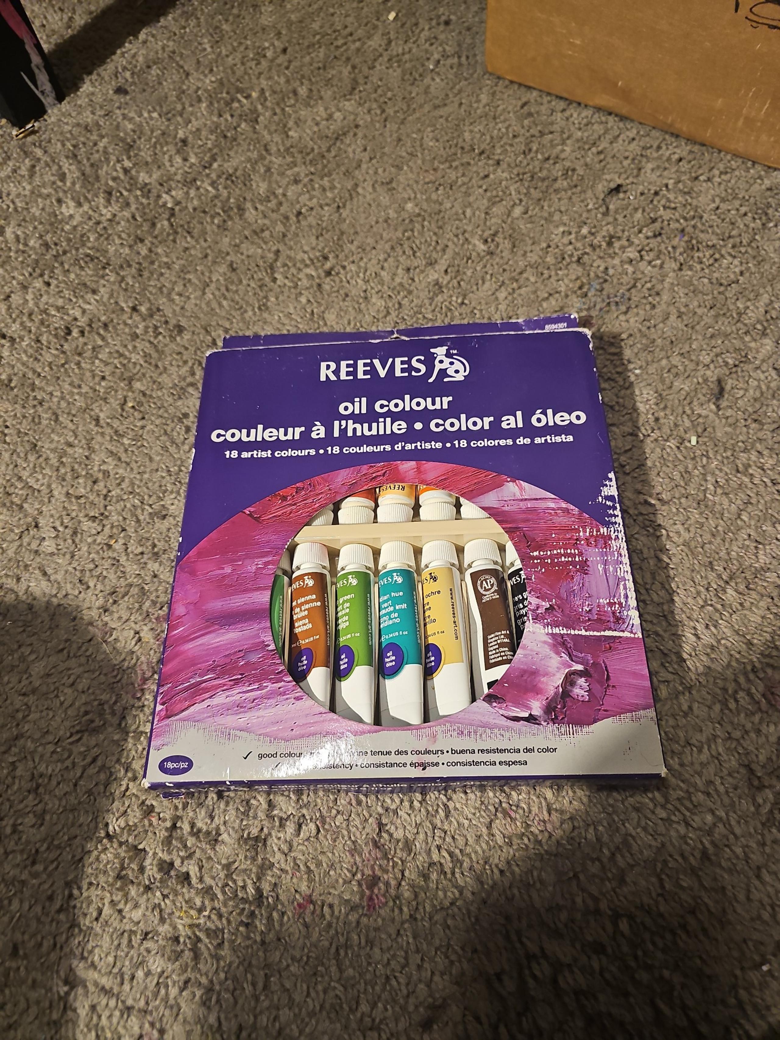 Reeves oil paint :3