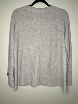 Item photo preview #3