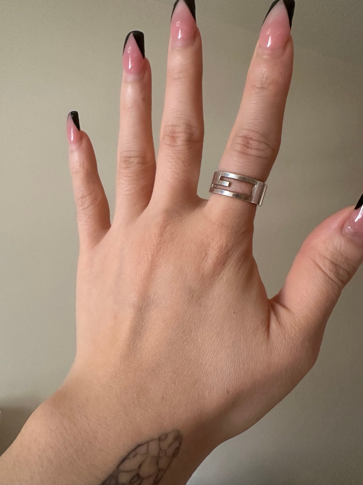 Gucci ring