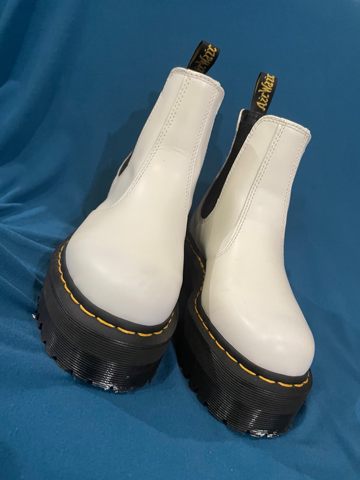 Dr. Martens 2976 QUAD Chelsea Boot - Size US 6 Women's (EU 37)