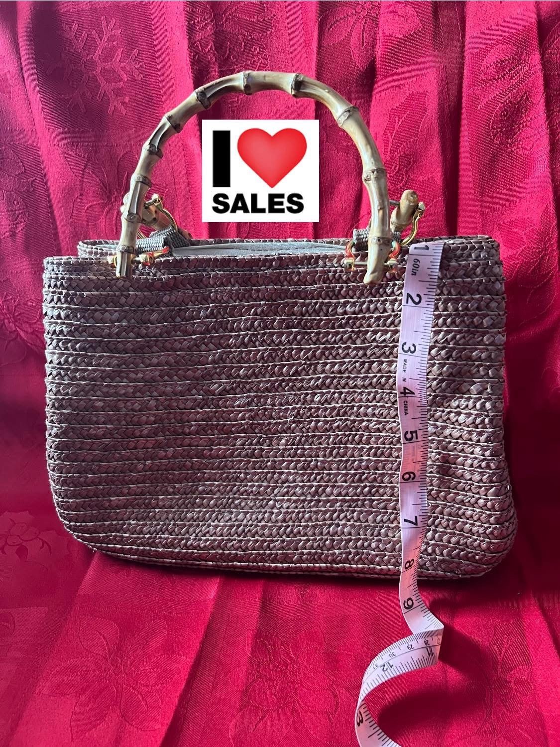 vintage st. john’s bay structured straw bag. vintage basket bag.