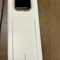 Apple Watch SE 40mm rose gold aluminum case starlight sport band used