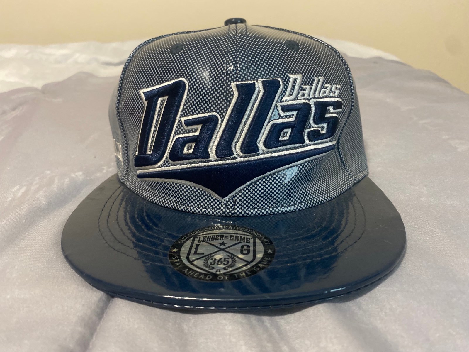 Dallas Cowboys And Chicago Bulls Snap Back