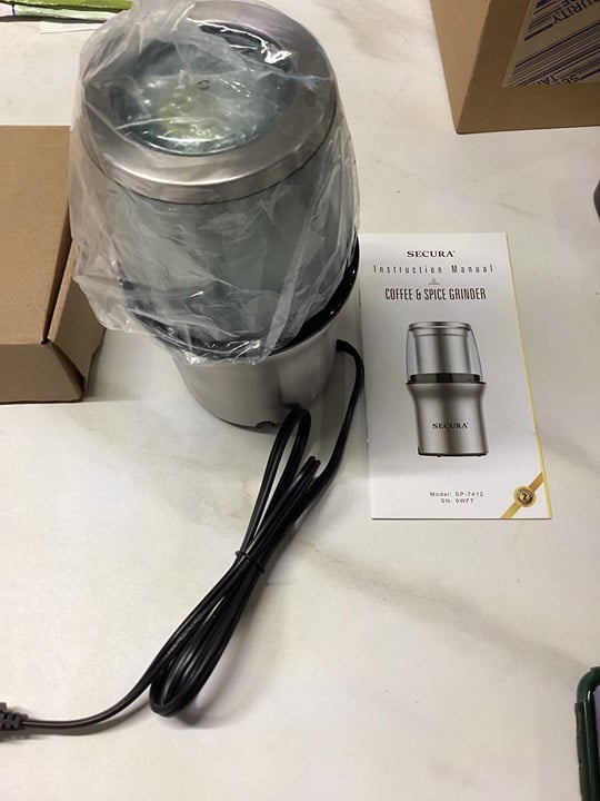 Secura Electric Coffee Grinder & Spice Grinder - Powerful, Compact Design