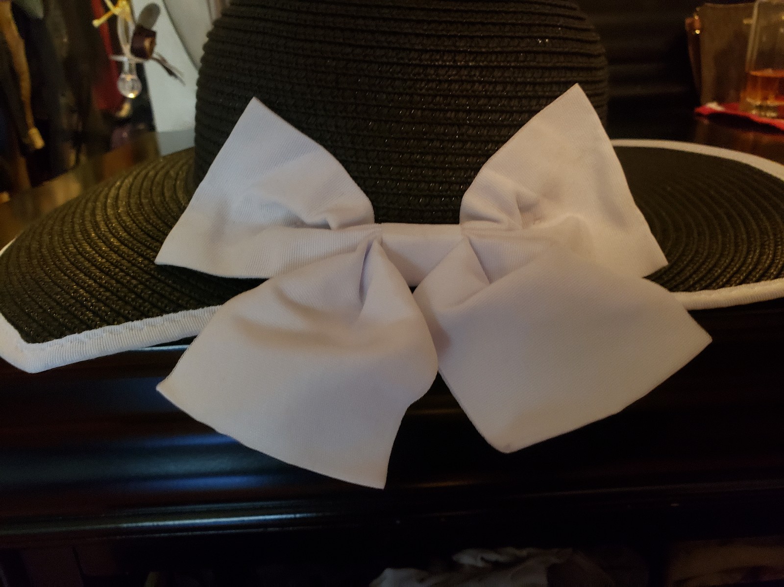 Ellen tracy hat