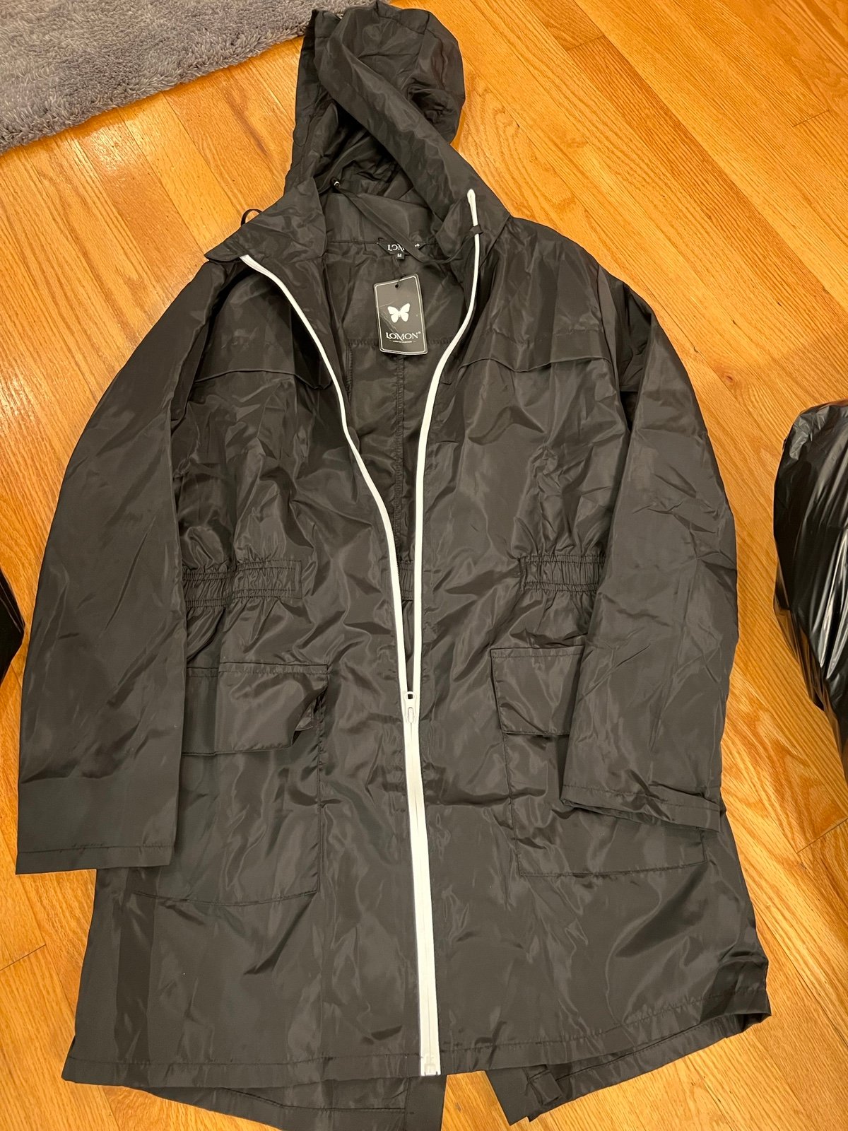 Rain coat lightweight nwt jacket