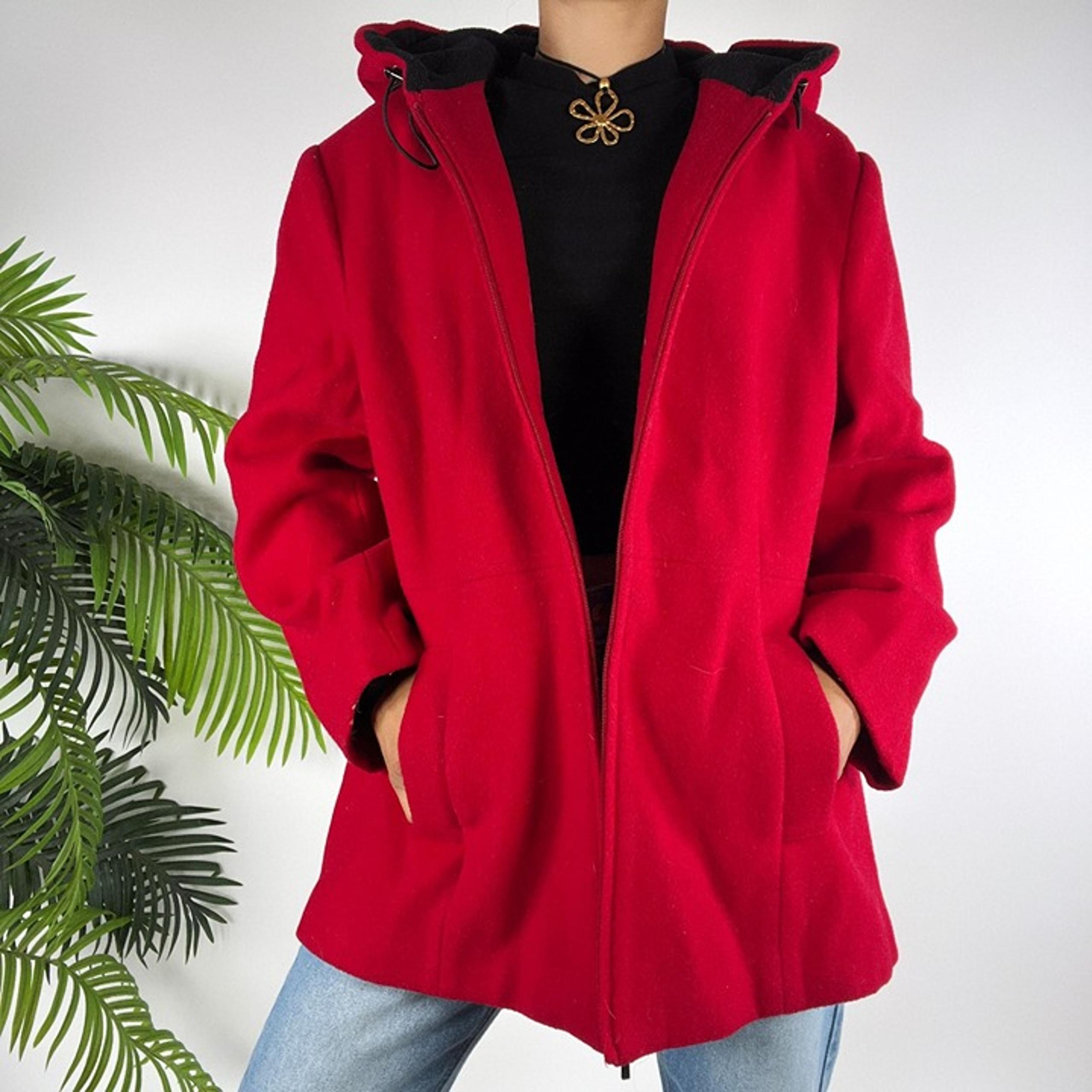 Womens Vintage 90s Levine Classics Red Wool Classy Winter Hooded Coat / Large