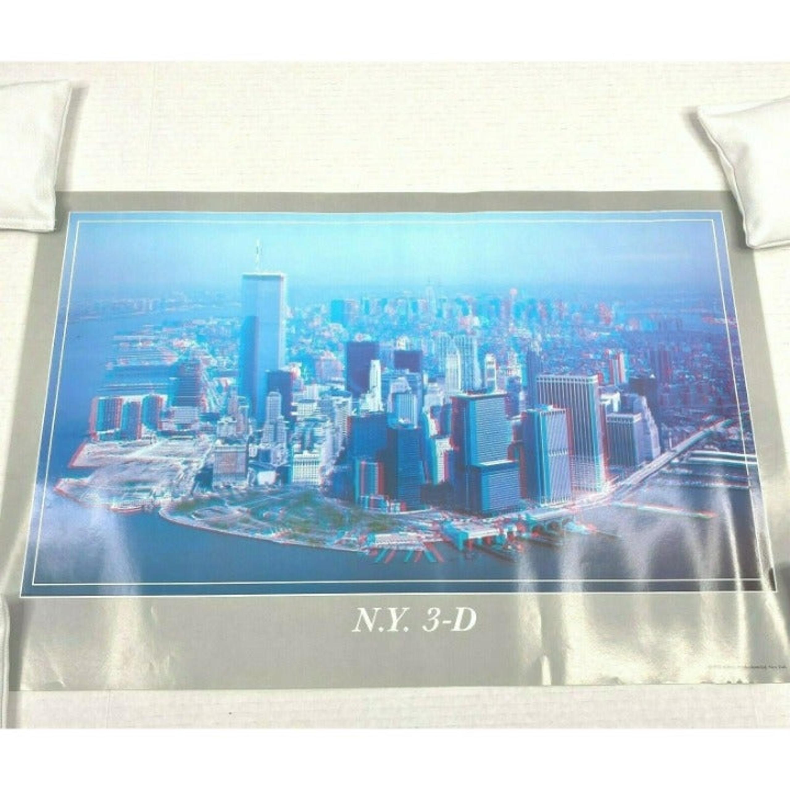 Vintage New York City Skyline Anaglyph 3D Poster 24" x 16" 1986 USA w/ Glasses