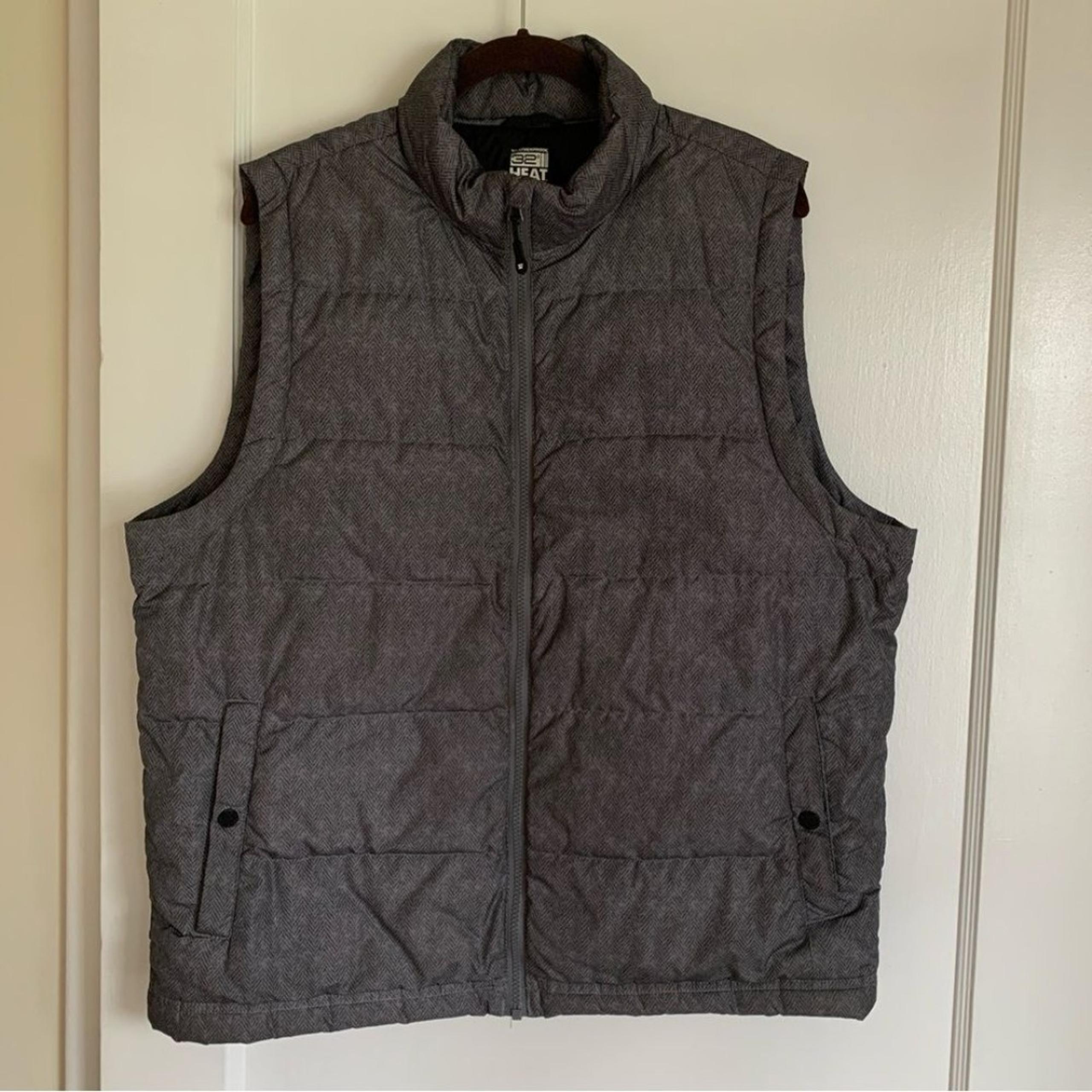 Men’s 32 Degrees Gray Quilted Vest Full Zip Size Large