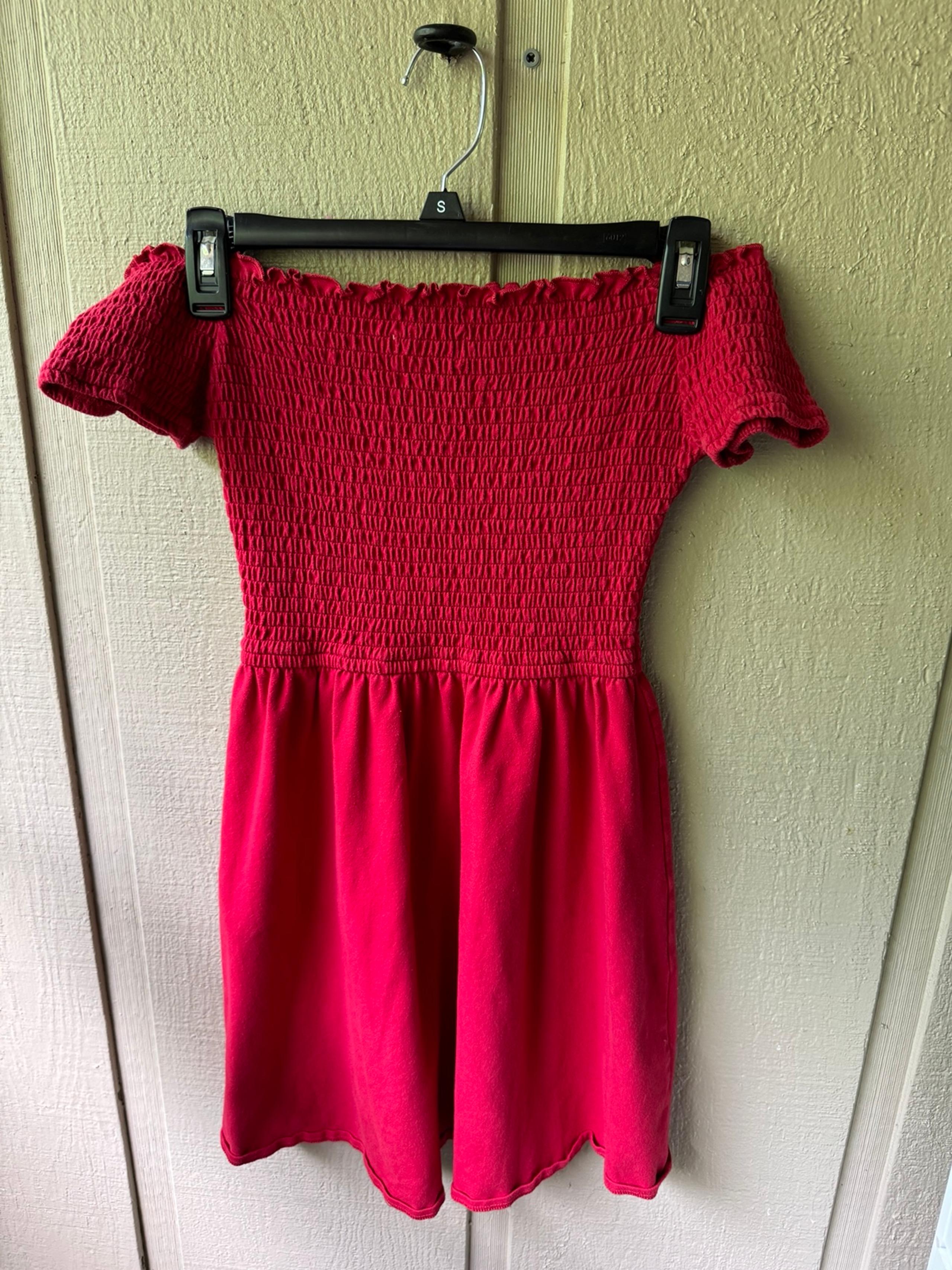 Small Hollister Co Off-the-shoulder Dress