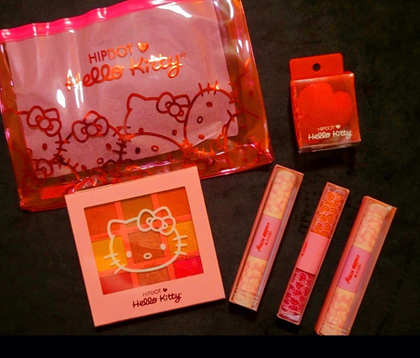 Hello Kitty Makeup Set by HipDot