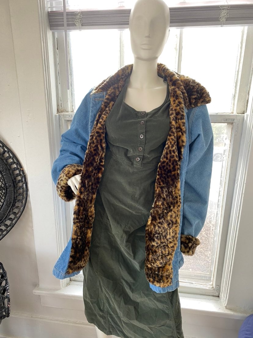 Vintage 80s denim leopard coat
