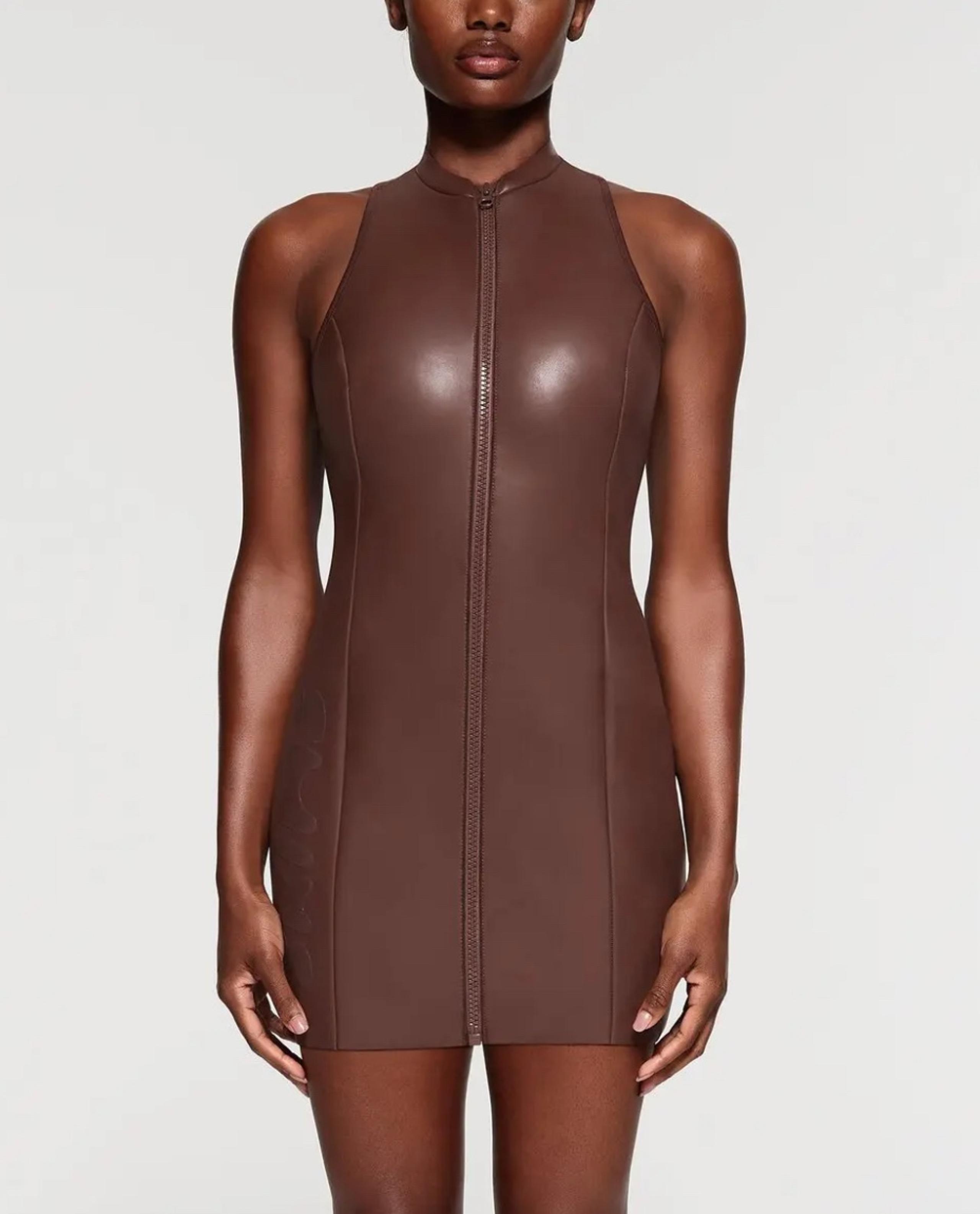 SKIMS Rubberized Scuba Swim Mock Neck Dress -
Cocoa Sz XS