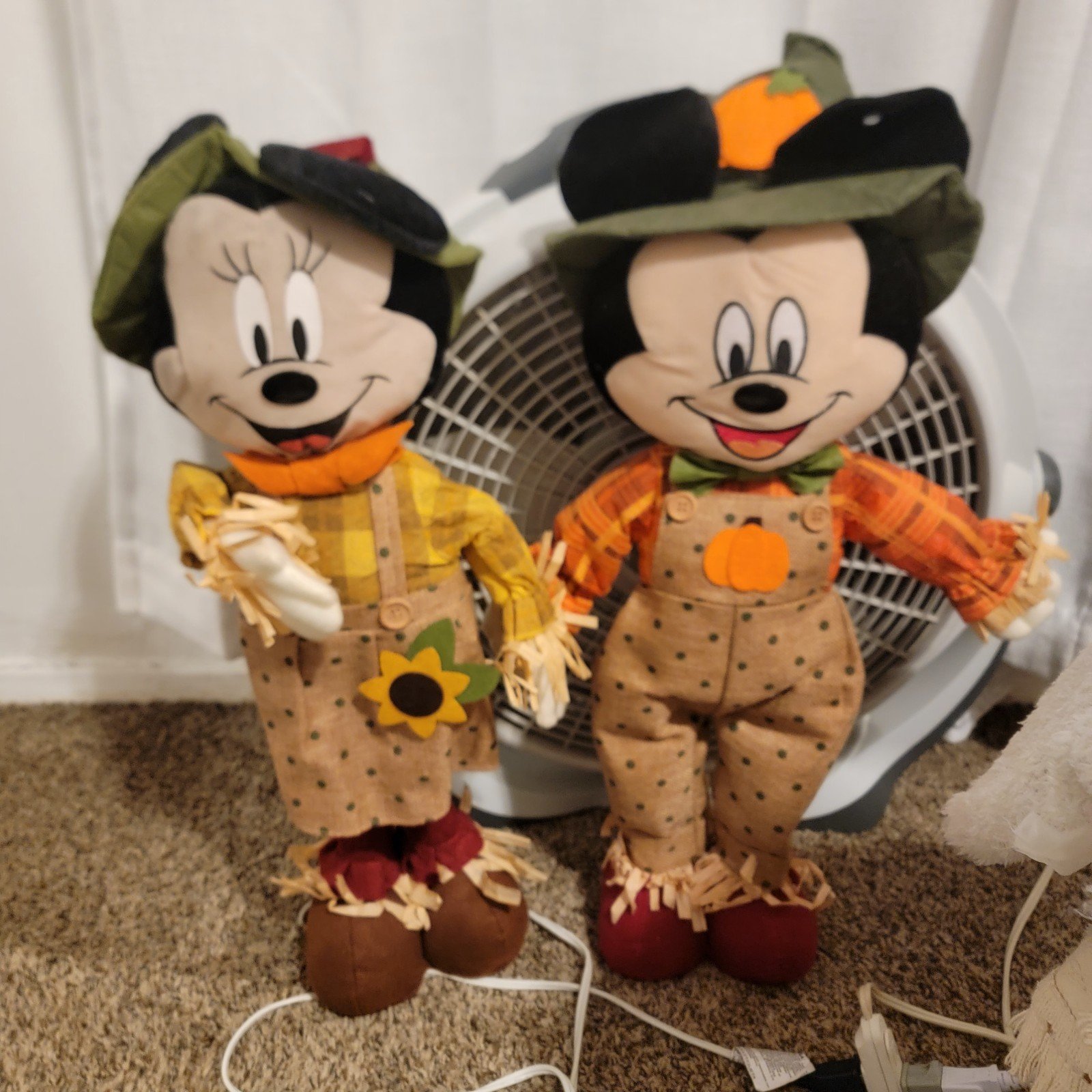 Disney Mickey & Minnie Fall Scarecrow Greeters