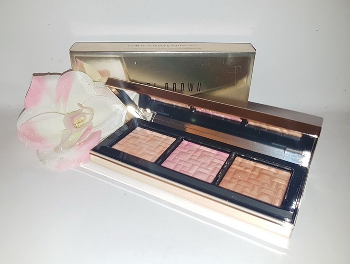 Bobbi Brown To Glow Highlighting Trio Powder Highlighter Palette