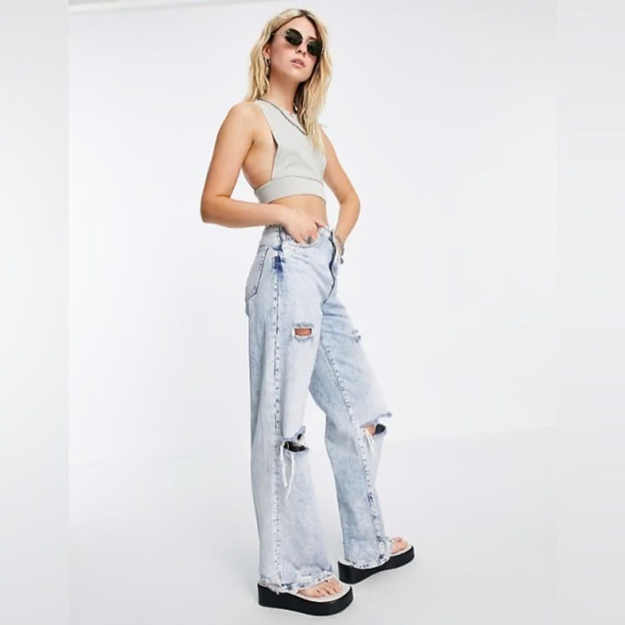 Denim The 90’s Baggy Straight Leg Jeans, Size 2 - Bershka