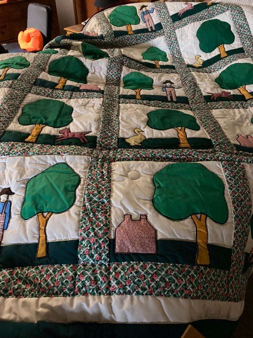 Country Living Queen Quilt