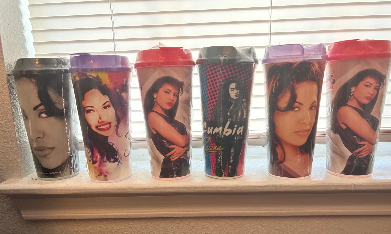 6 Selena Quintanilla Stripes Cups