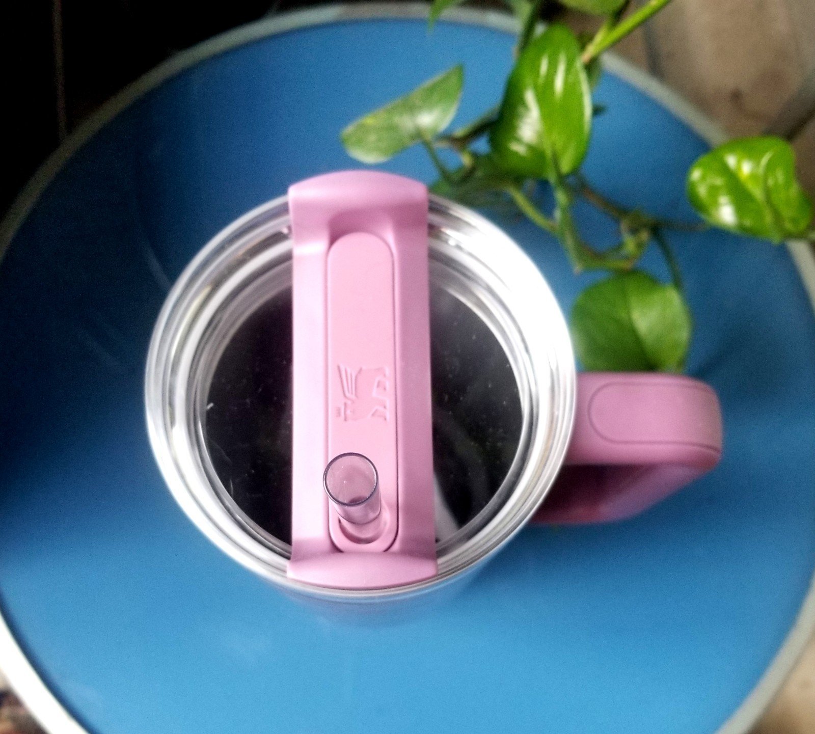 Pink / Purple Stanley Quencher H2.0 Tumbler, 40 oz - Mauve Shimmer - detail