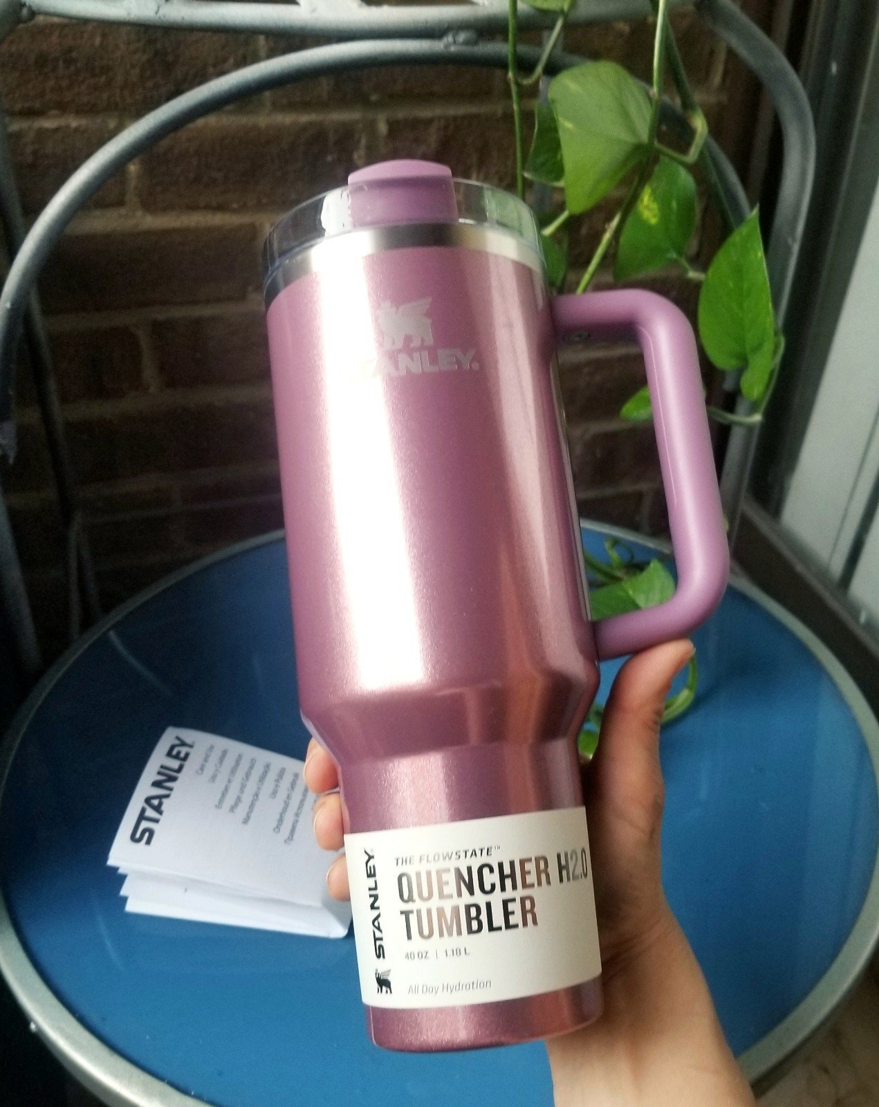 Pink / Purple Stanley Quencher H2.0 Tumbler, 40 oz - Mauve Shimmer - detail