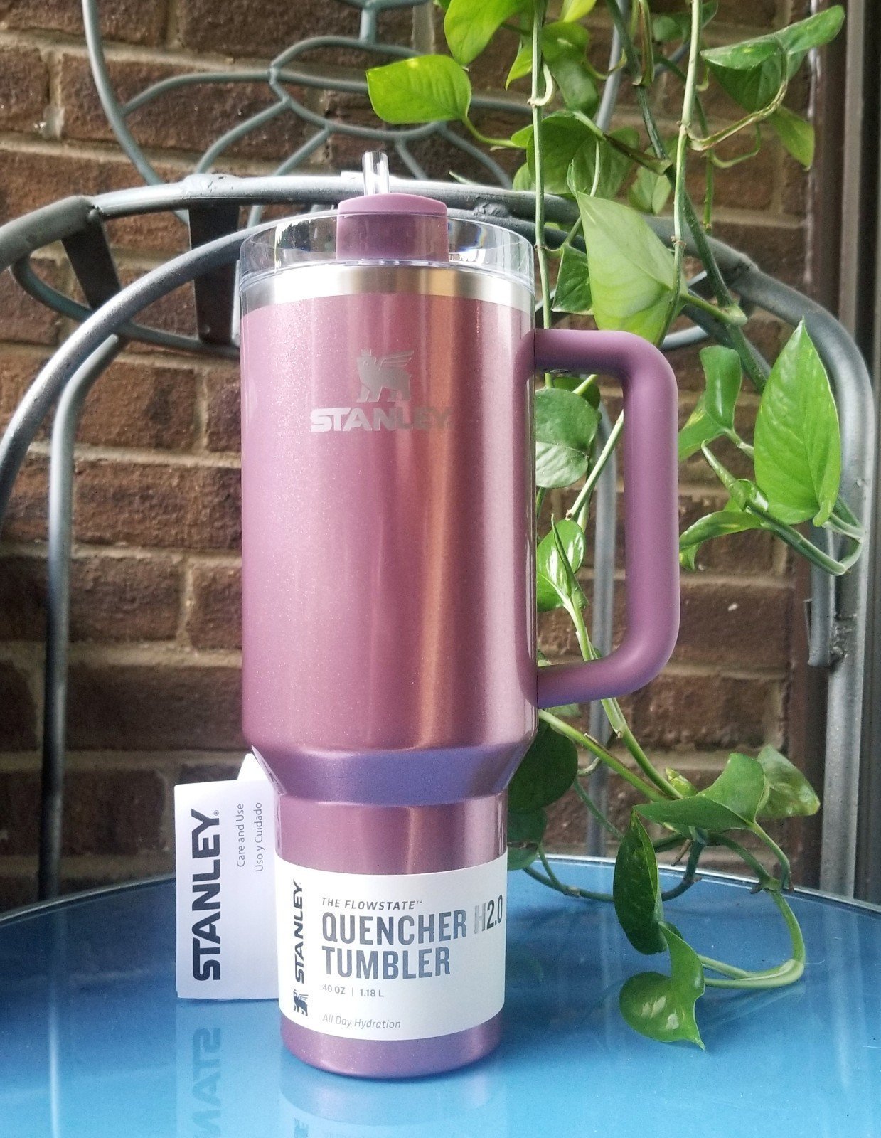 Pink / Purple Stanley Quencher H2.0 Tumbler, 40 oz - Mauve Shimmer - detail