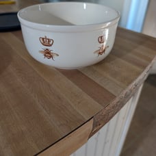 Vintage ceramic collectible bowl