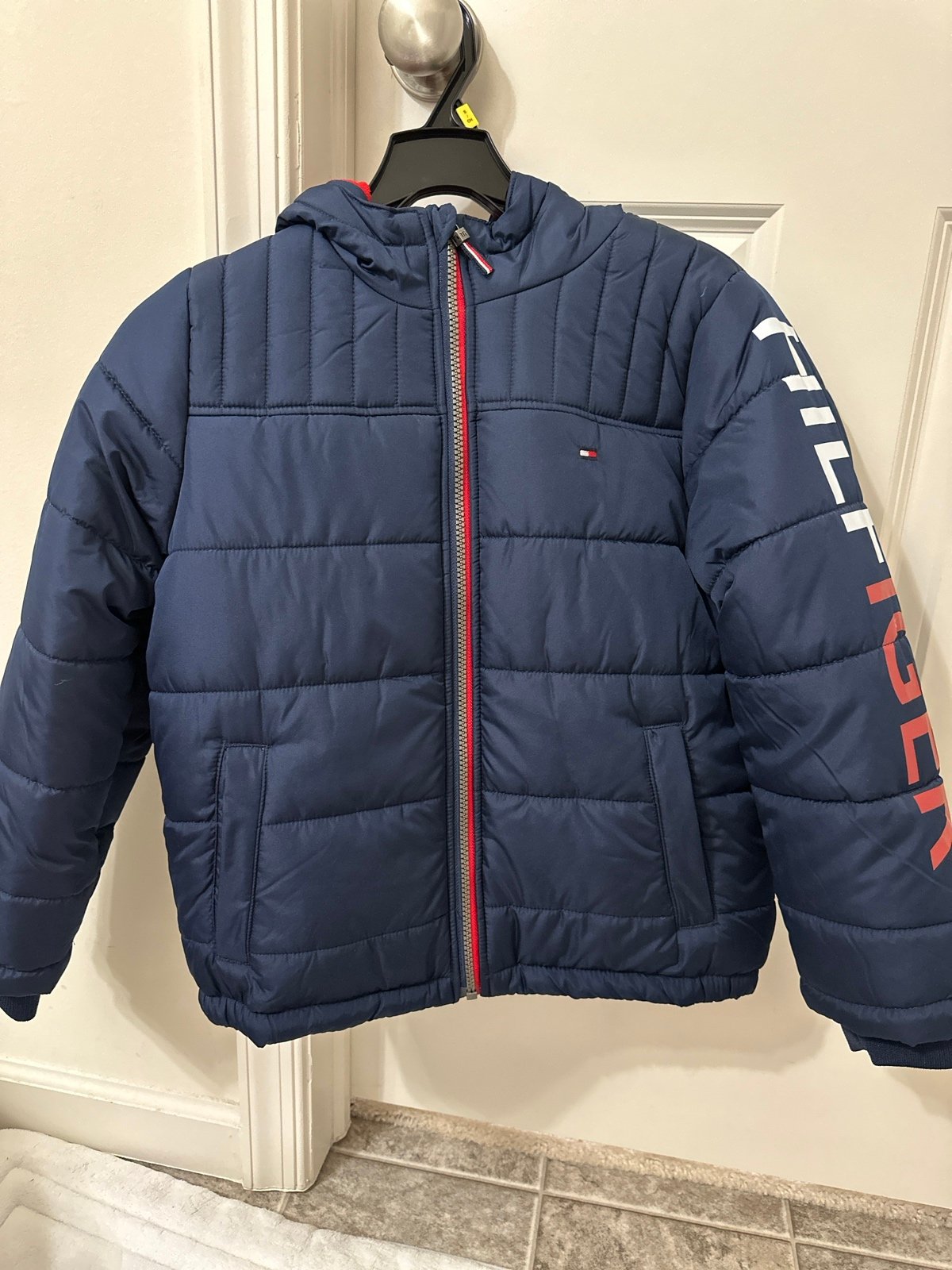 Tommy Hilfiger