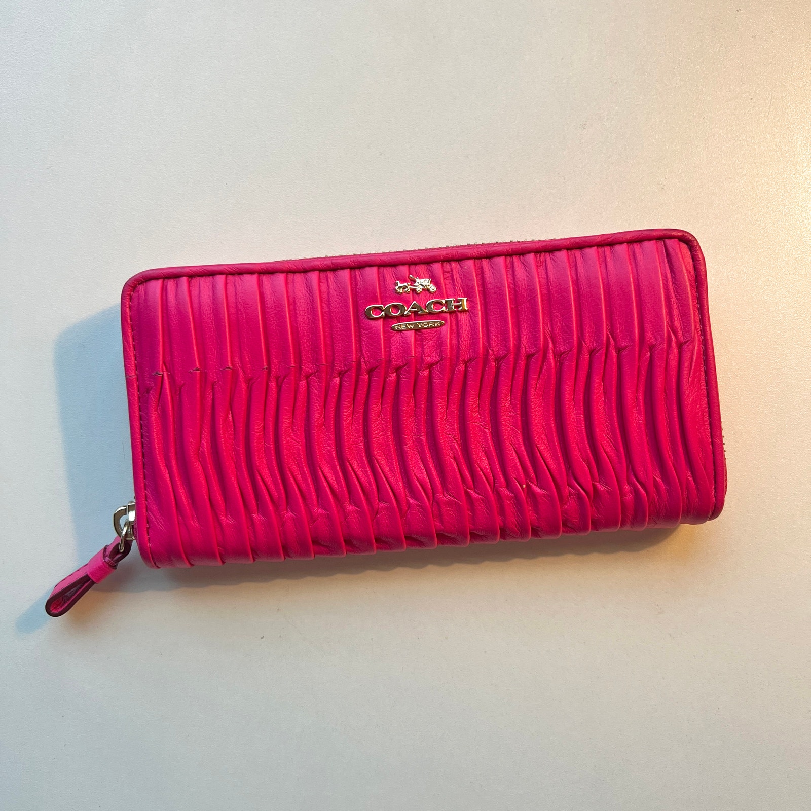 NEW Coach Madison Hot Pink Gathered Leather Zip Around Wallet