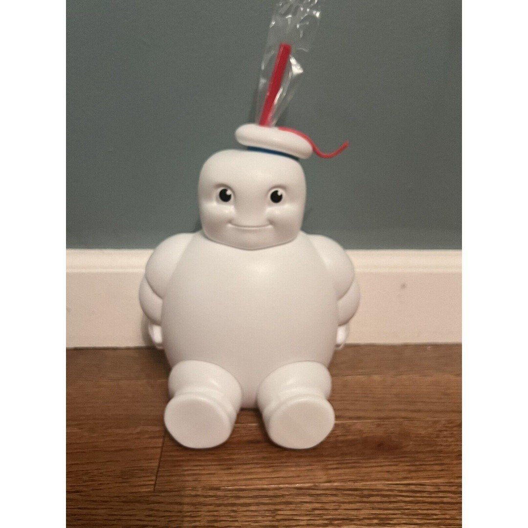 AMC Ghostbusters Frozen Empire Stay Puft Marshmallow Man Cup + Straw IN HAND NEW