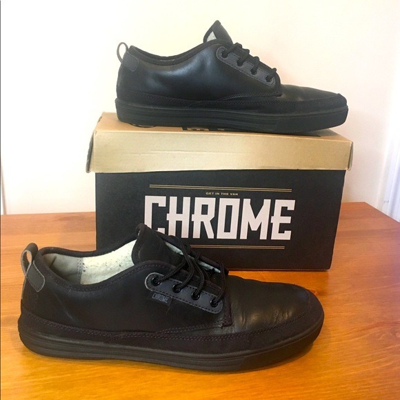 Enjoy fast and free delivery 9M CHROME Ishak black Enjoy fast and free delivery 9M CHROME Ishak black