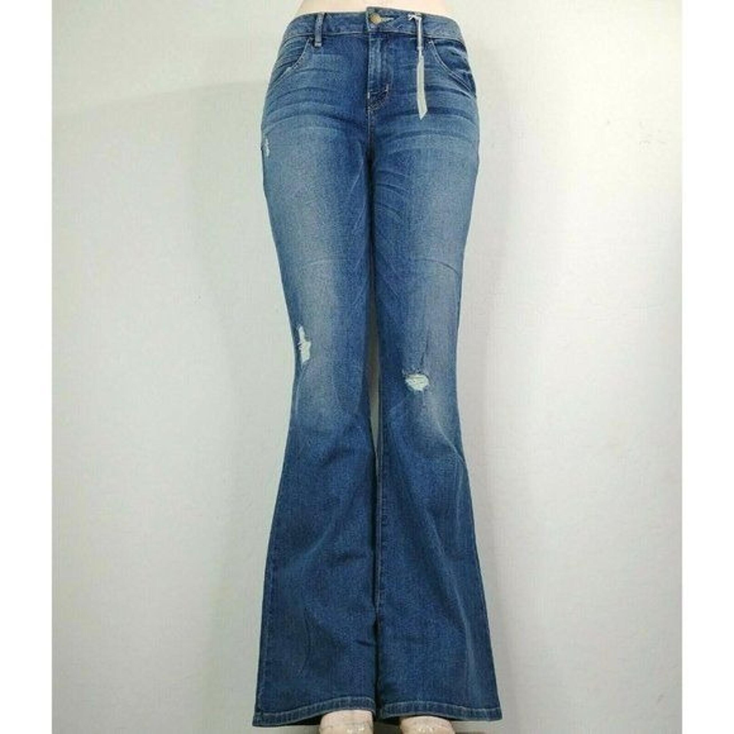 Divine Rights of Denim Flare Women's Jeans Wide Distressed Size 29 USA