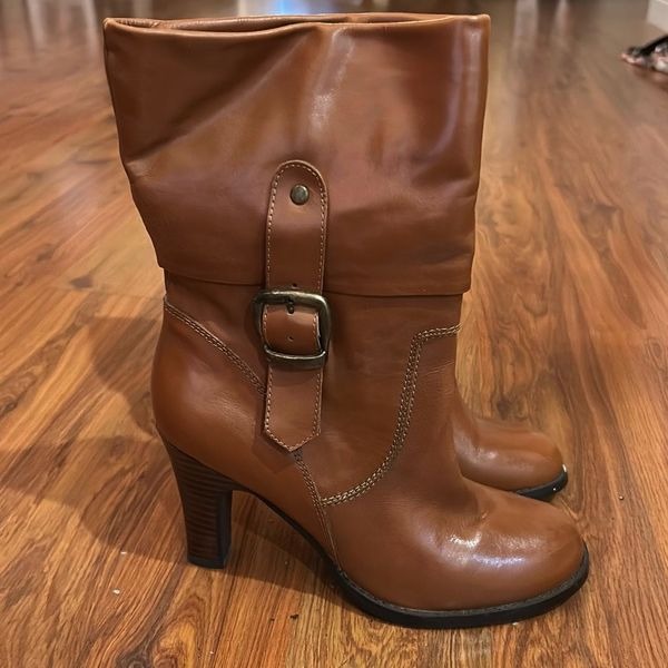 New vintage Wilson's leather outlet leather boots size 8 heels brown