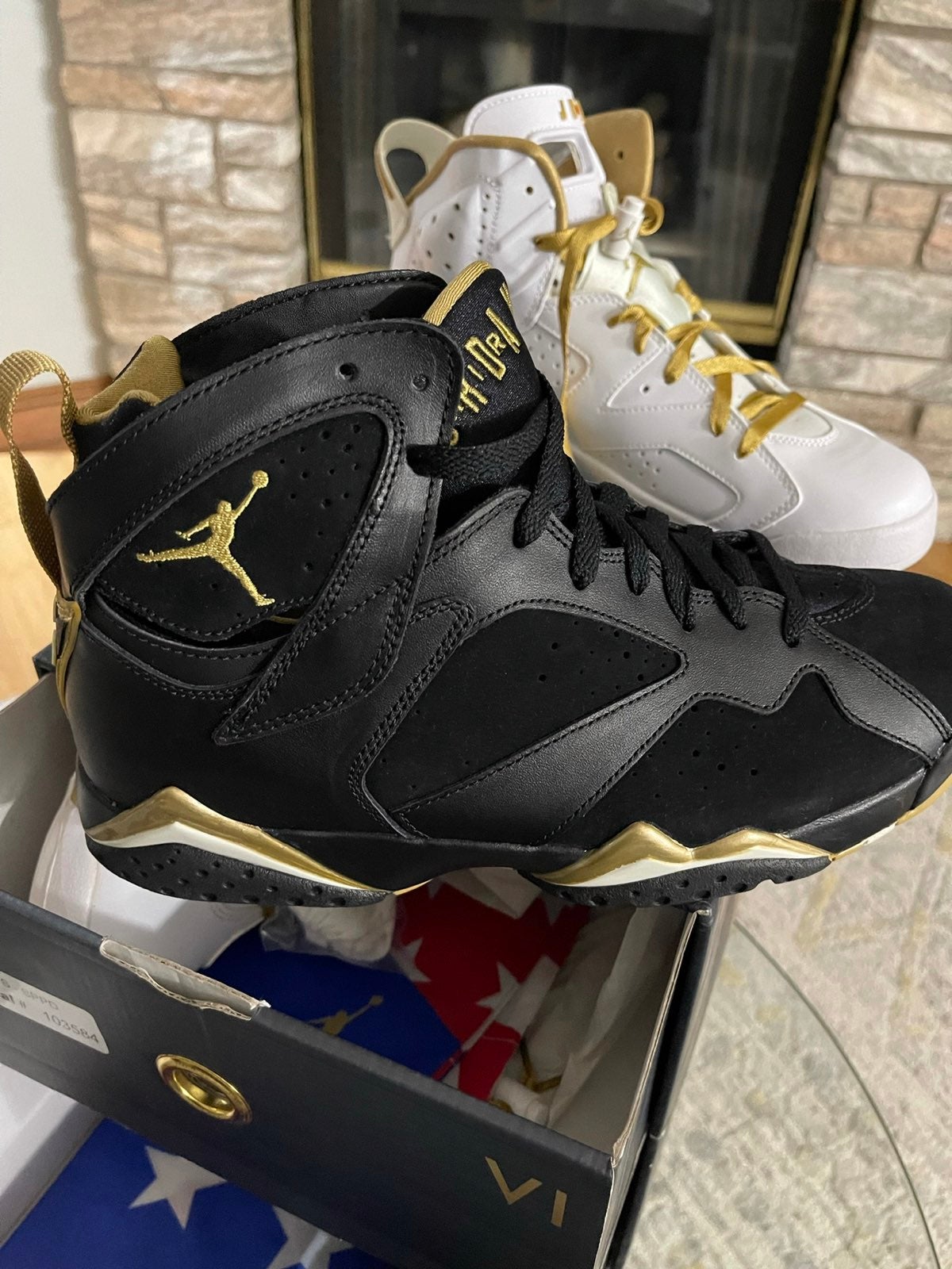 Air Jordan Golden Moment Pack