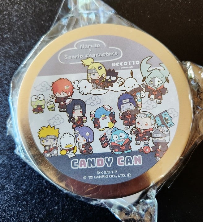 Sanrio NARUTO Shippuden Decotto Cafe Collab Tin Case (AKATSUKI)