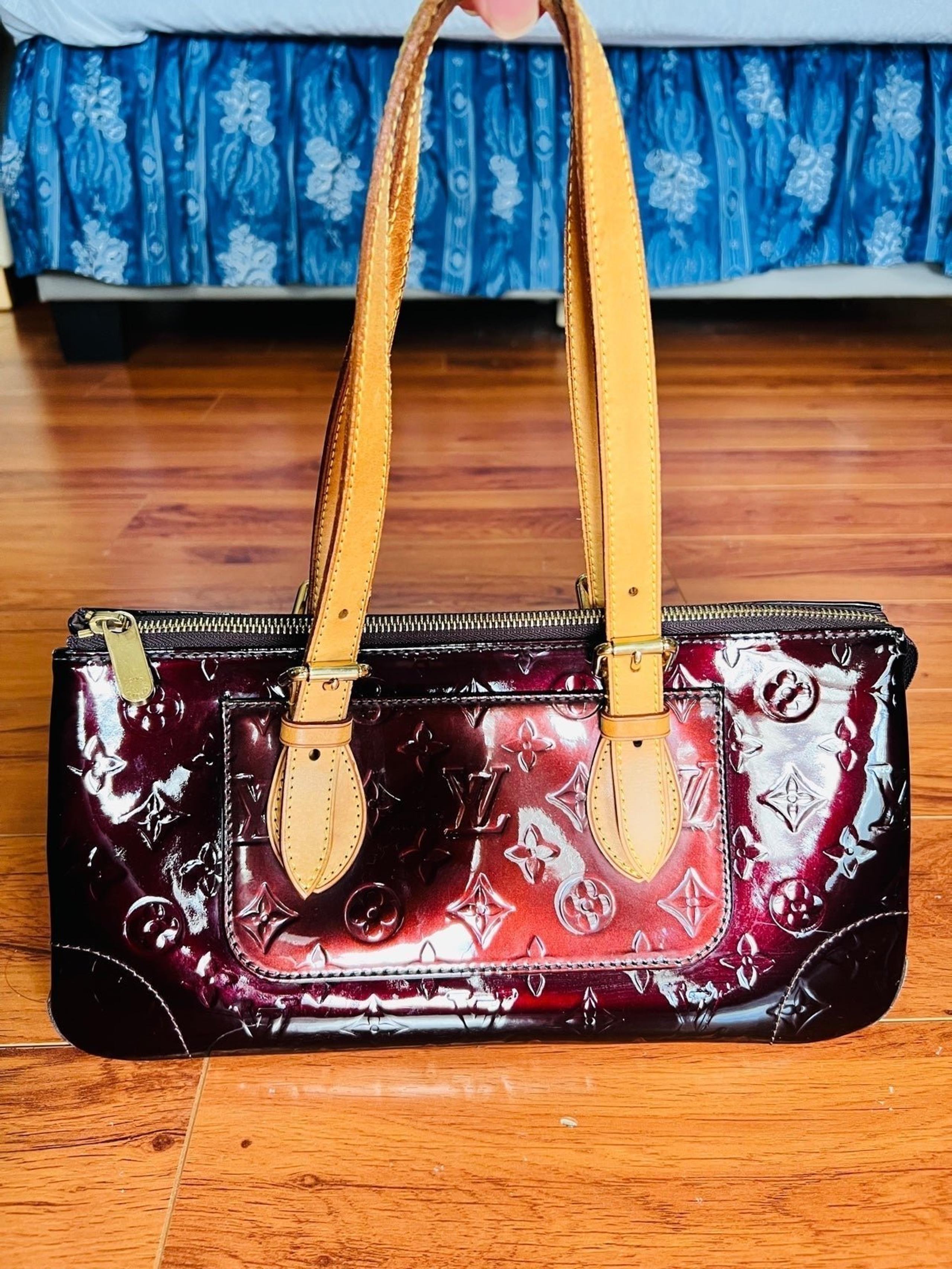 Louis Vuitton Rosewood Avenue Amarante Vernis Shoulder Bag