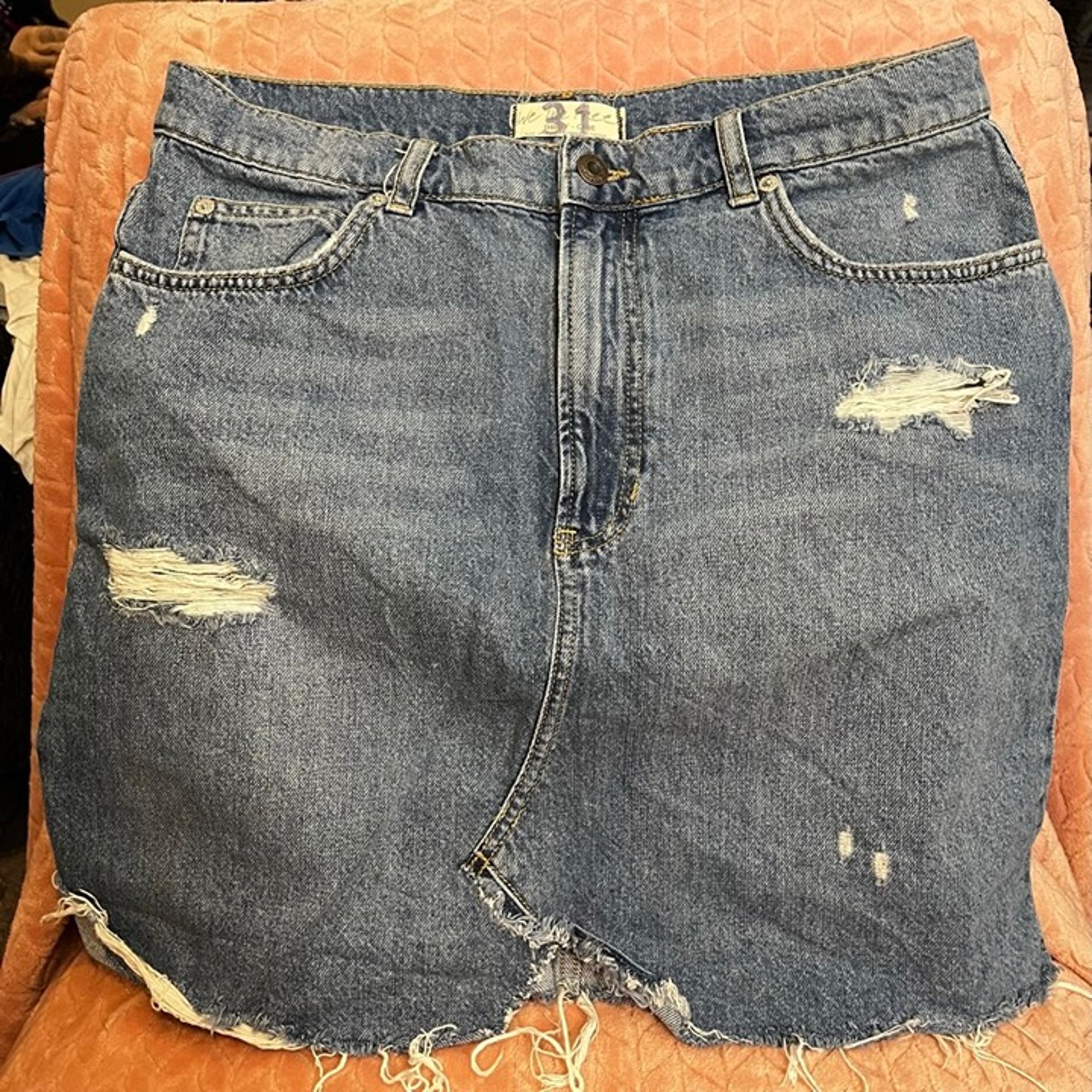 We The Free Women's Straight Pencil Denim Skirt (Size 31)