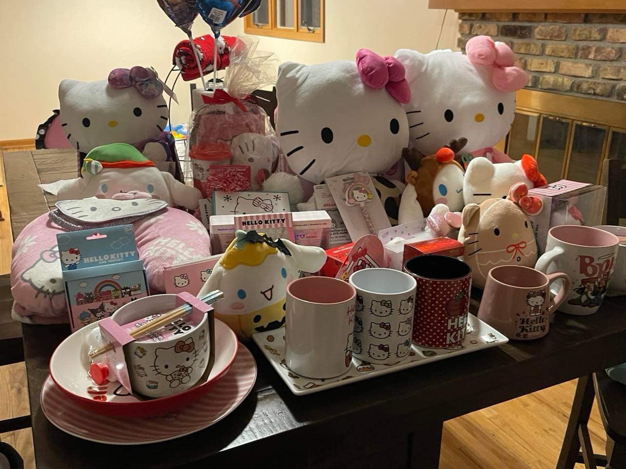 Hello Kitty