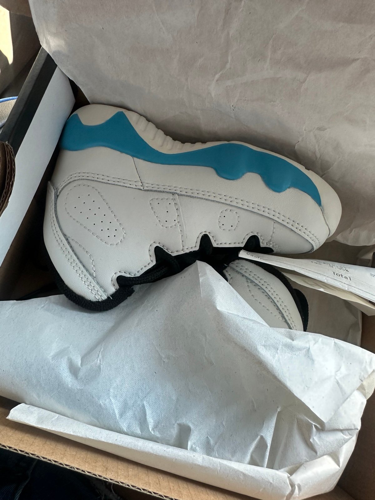 Air Jordan 9 Retro