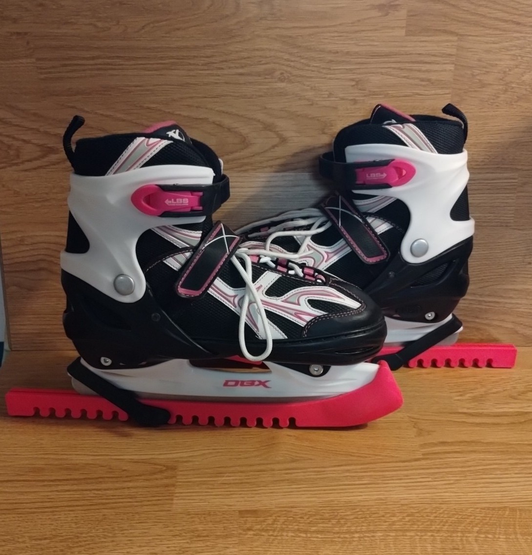 Women's DBX Adjustable Size 5-8 Pink & Black Ice Skates With Pink Blade Covers