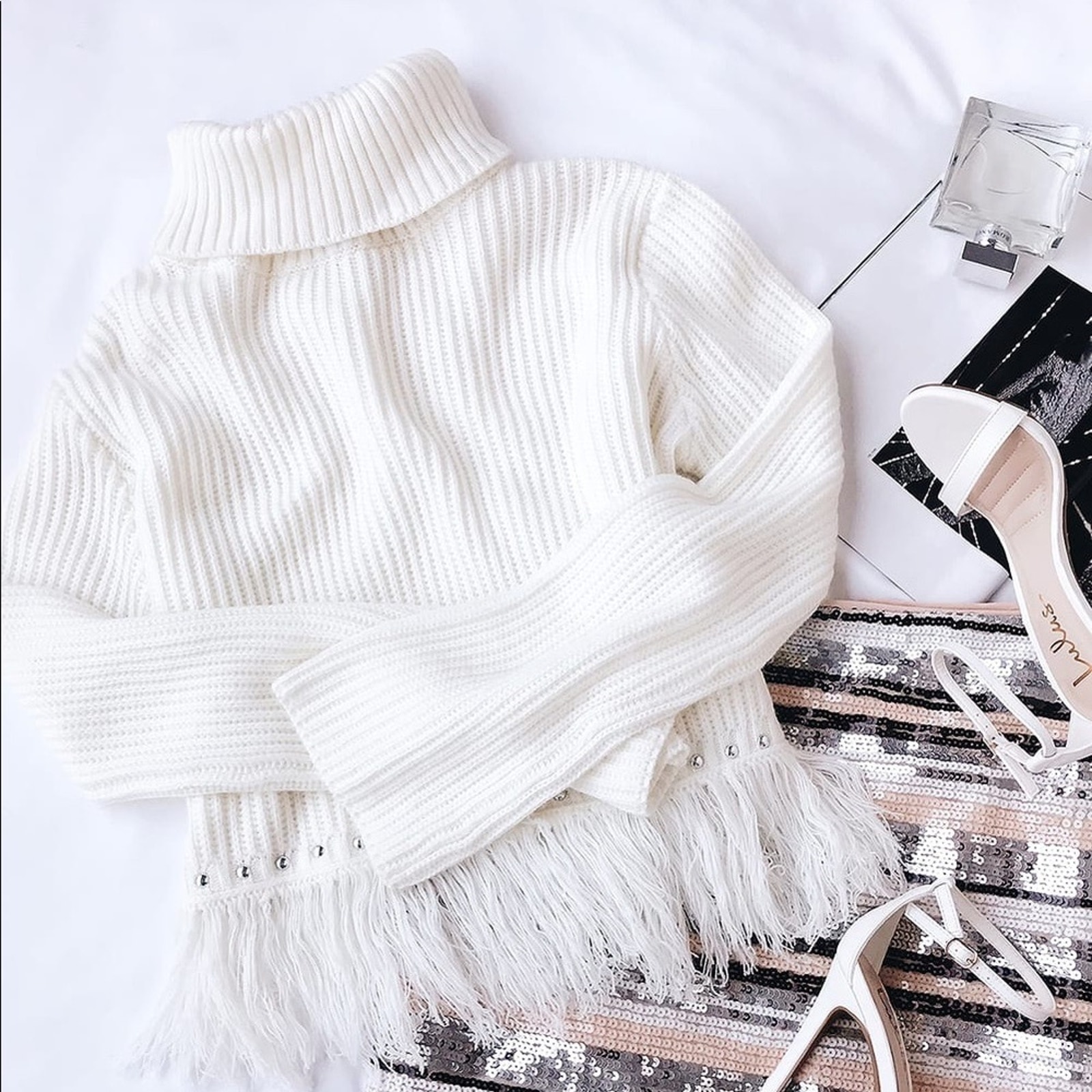 Lulu’s Freethinker Cream Fringe Cropped Sweater Size S