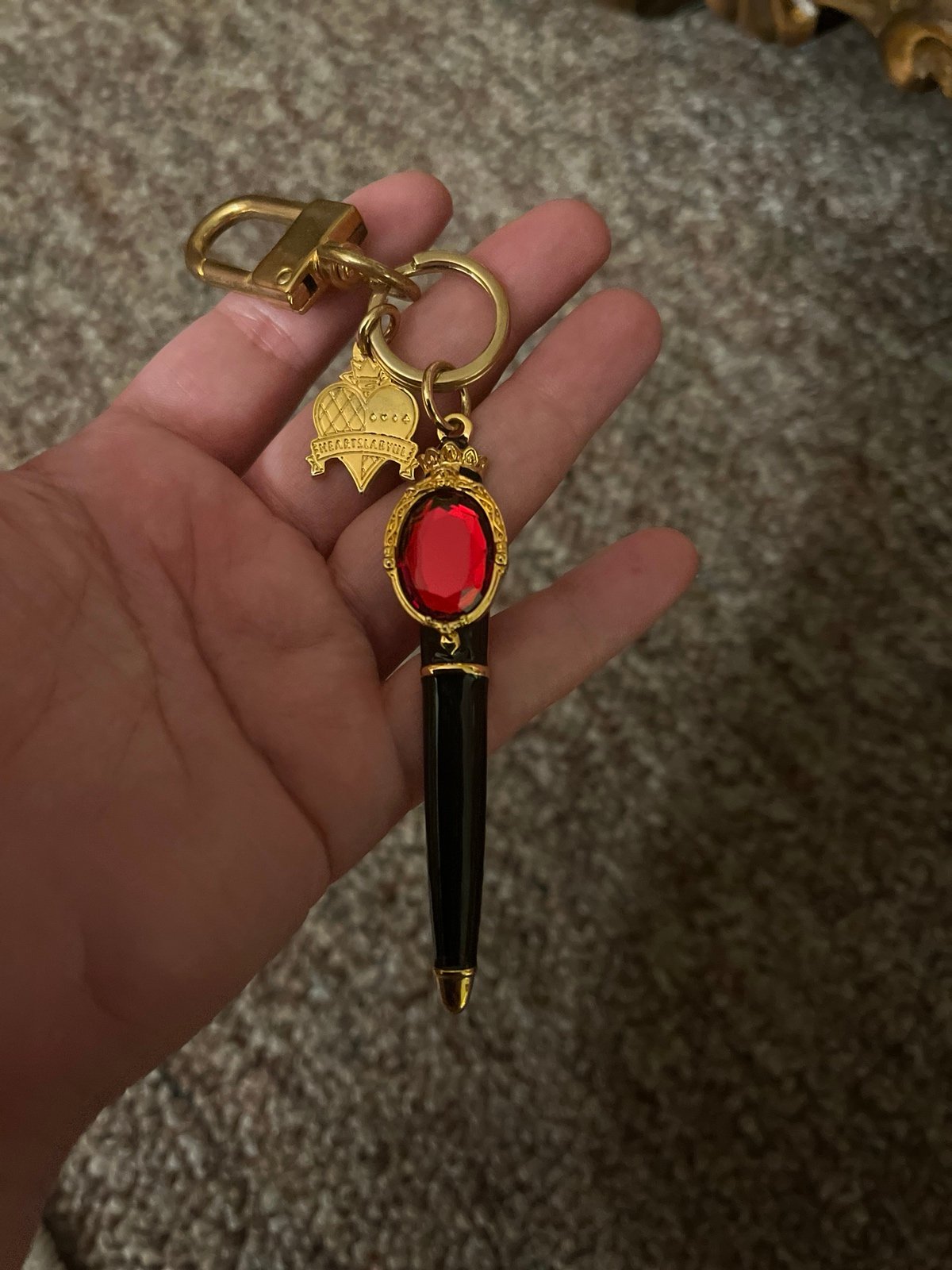 Twisted Wonderland Samantha Thavasa Heartslabyul magic pen bag charm