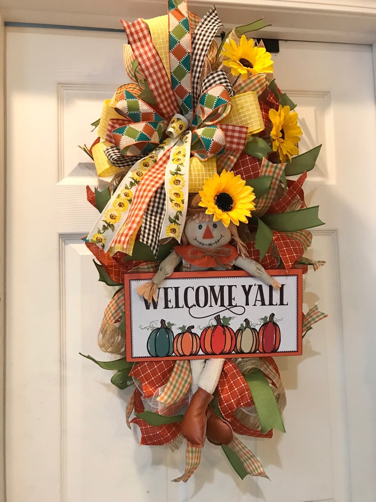 Welcome Y’all Fall Scarecrow Swag
