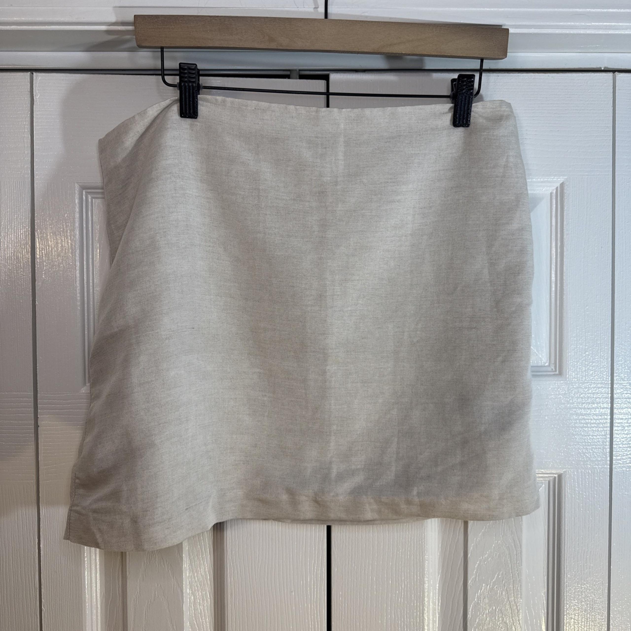 H&M Women's Size 12 Linen Blend Beige Blend Mini Skirt Brand New With Tags