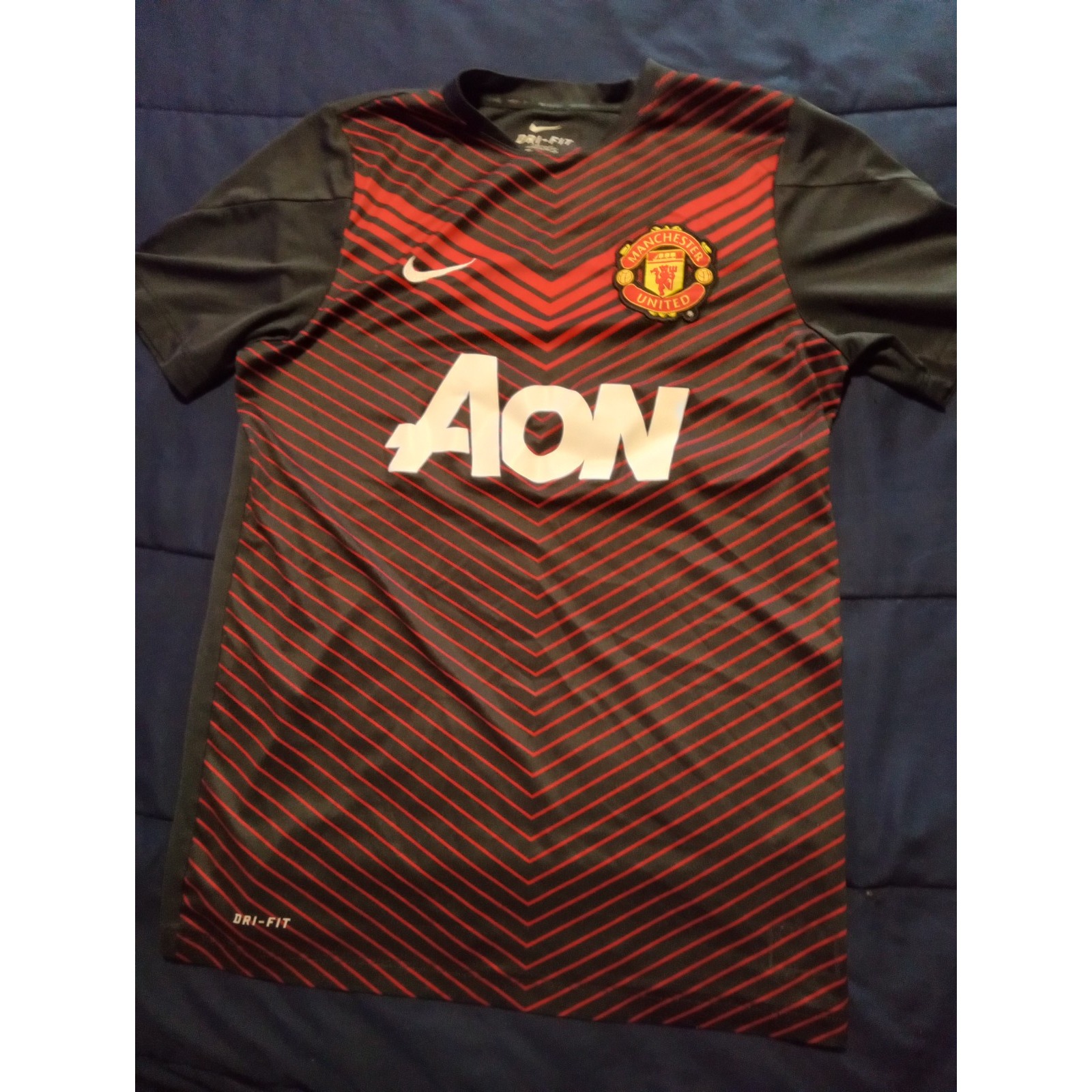 NIKE MLS Manchester United Mens AON Black Red Soccer Jersey Size M