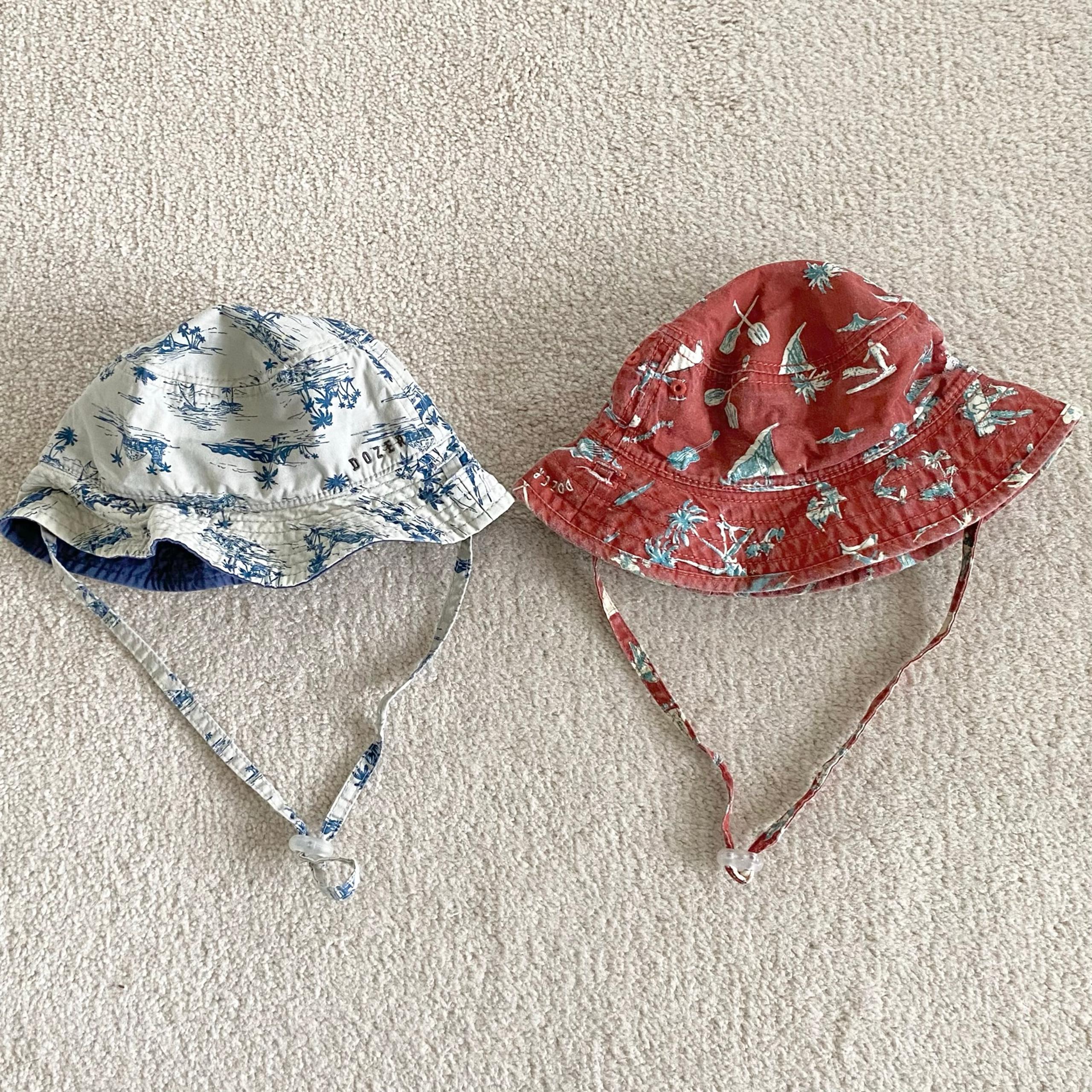 Dozer Boys Bucket Sun Protection Reversible Hats Set of 2 Sz 2-5yrs