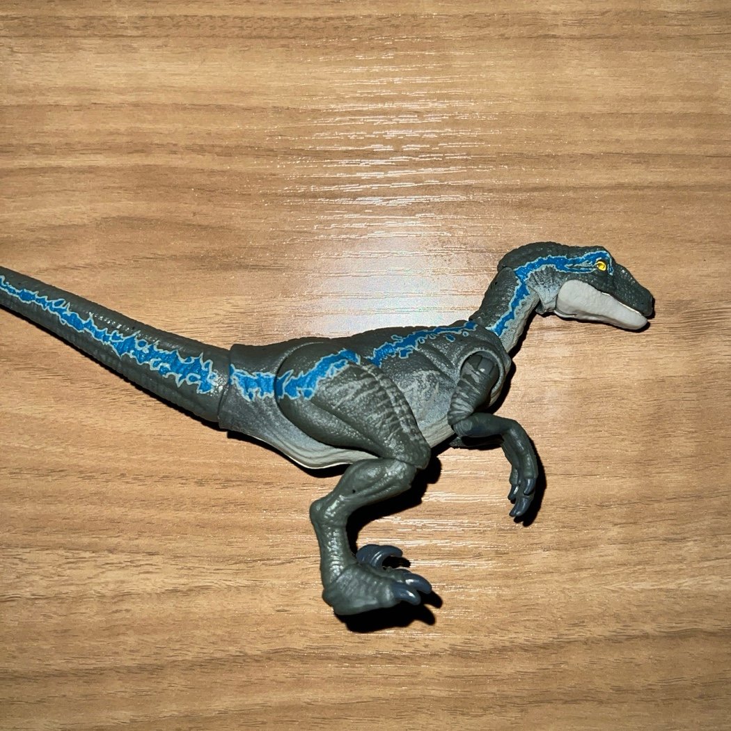 Jurassic World Blue Hammond collection