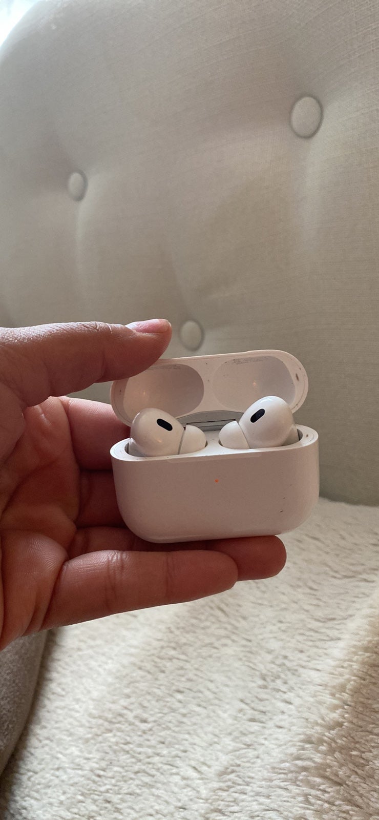AirPods
