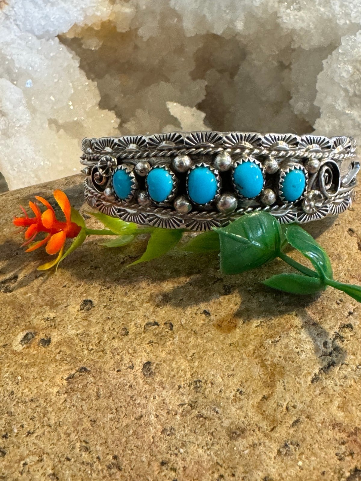 Bracelet 5 Kingsmen Turquoise Sawtooth Bezel Set, Sunrays, Raindrops,